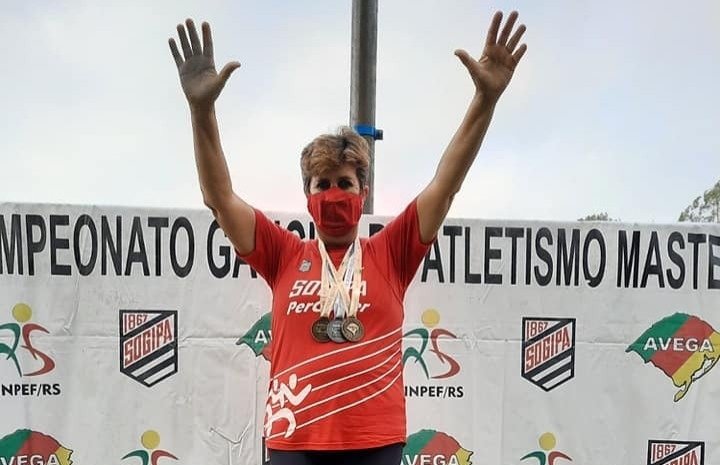 Atleta campo-bonense conquista três medalhas em campeonato de atletismo 