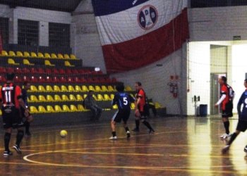 Copas Tia Mira e Futsal 50 Anos têm jogos nesta quarta-feira, 20