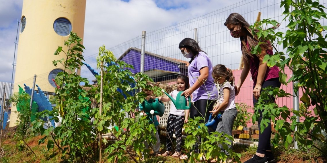 Emei Bem-viver está entre os dez finalistas nacionais ao prêmio “Meu Pátio é o Mundo”
