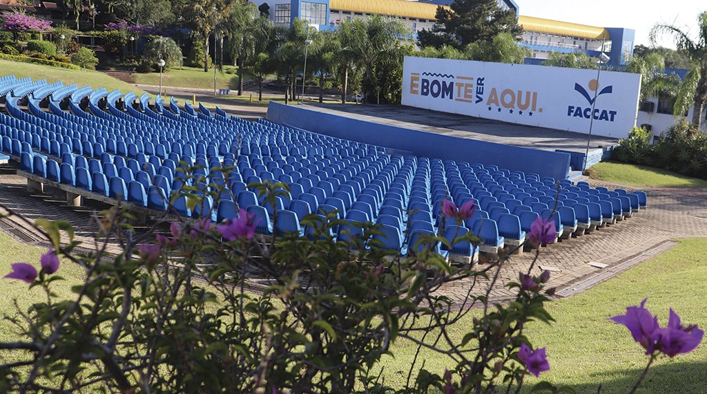 Vestibular Solidário da Faccat será em dezembro 1 Vestibular Solidário da Faccat será em dezembro