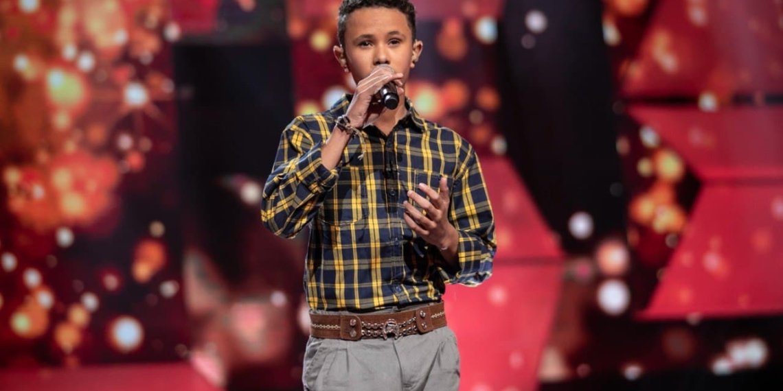 Ao som de Roupa Nova, Micuim dá show em programa de talentos da RecordTV e garante vaga na final