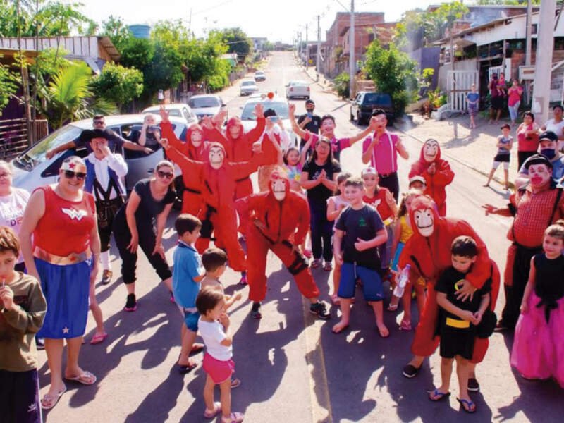 Pela primeira vez, Papai Noel estará vestido diferente 1 la casa do bem