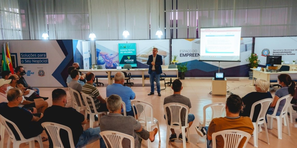 Começa a ser elaborado o novo Plano Municipal de Desenvolvimento Rural de Campo Bom 1 Começa a ser elaborado o novo Plano Municipal de Desenvolvimento Rural de Campo Bom