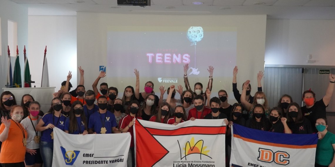 Prefeitura e Feevale premiam vencedores do Startup Teens 1 Prefeitura e Feevale premiam vencedores do Startup Teens