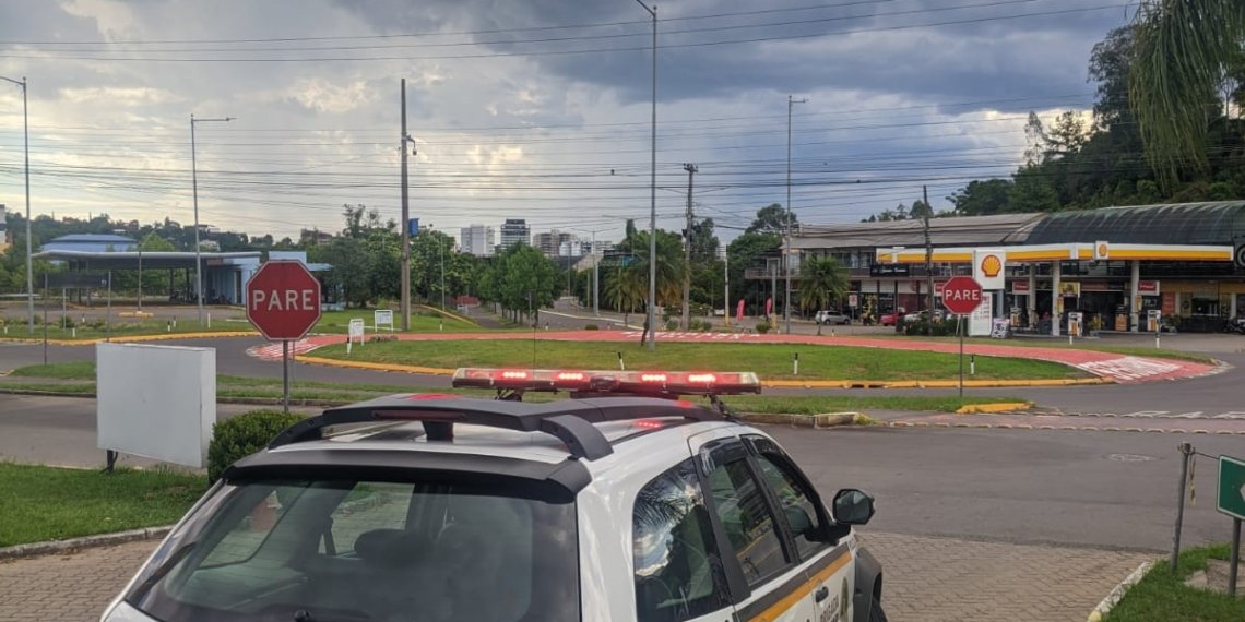 Brigada Militar prende homem autor de roubo no bairro Centro 1 Brigada Militar prende homem autor de roubo no bairro Centro