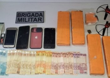 Brigada Militar prende dupla por tráfico no bairro Rio Branco