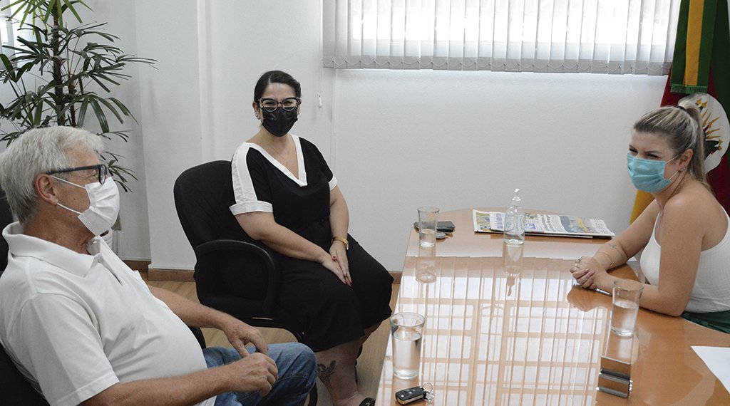 Presidente do Legislativo recebe membros da diretoria do Rotary Club 1 Presidente do Legislativo recebe membros da diretoria do Rotary Club