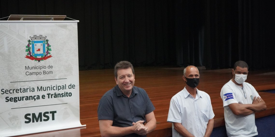 Prefeitura de Campo Bom busca integração entre a Sala de Operações da Guarda Municipal e seguranças privadas 1 Prefeitura de Campo Bom busca integração entre a Sala de Operações da Guarda Municipal e seguranças privadas