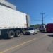 Acidente entre caminhão e carro deixa dois feridos no bairro Imigrante Norte 7 Acidente entre caminhão e carro deixa dois feridos no bairro Imigrante Norte