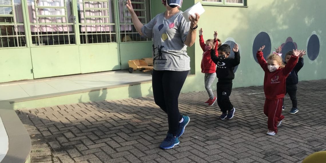 O maior espetáculo na NOSSA terra, vai começar... 1 O maior espetáculo na NOSSA terra, vai começar…