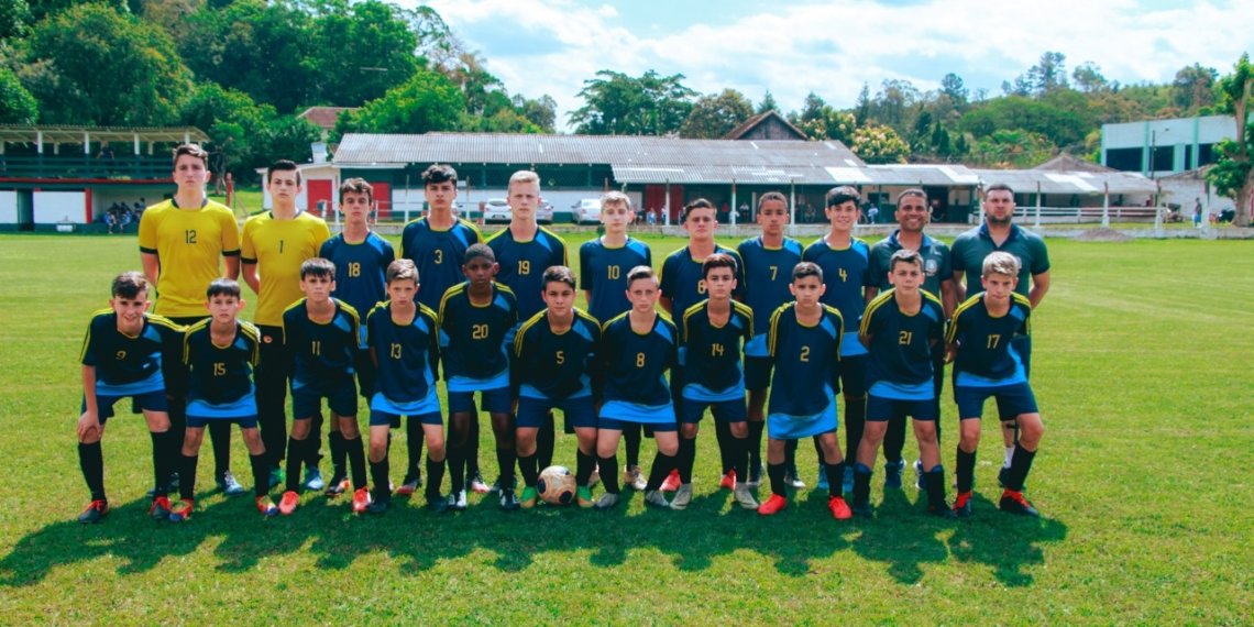 Meninos do Acolher estreiam na Liga de Futebol Encosta da Serra neste sábado, 2 1 Meninos do Acolher estreiam na Liga de Futebol Encosta da Serra neste sábado, 2
