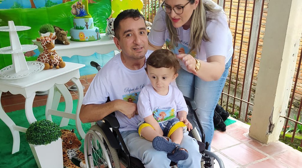 Está faltando menos de R$ 2.000,00 para o tratamento do Odair 1 Está faltando menos de R$ 2.000,00 para o tratamento do Odair