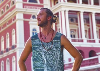 CEU realiza aulas gratuitas de teatro