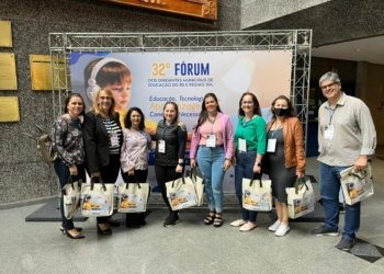 Campo Bom presente no 32º Fórum dos Dirigentes Municipais de Educação 10 Campo Bom presente no 32º Fórum dos Dirigentes Municipais de Educação