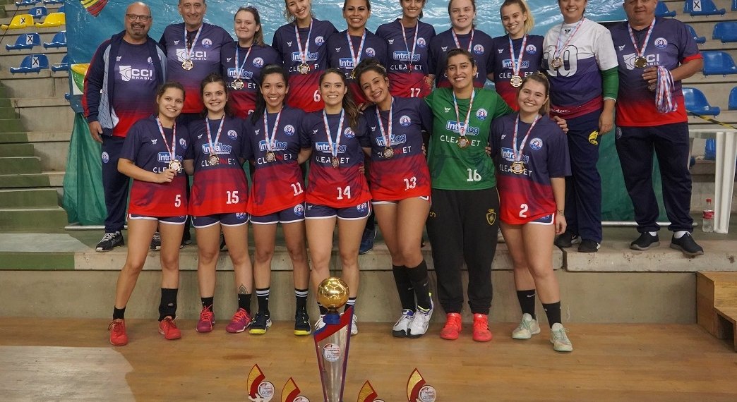 Equipe feminina da AECB/Feevale é campeã do 26º Aberto de Handebol de Campo Bom 1 Equipe feminina da AECB/Feevale é campeã do 26º Aberto de Handebol de Campo Bom