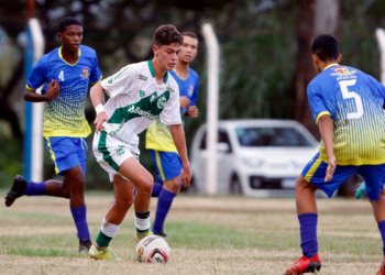 Campo-bonense assina contrato com equipe Sub-15 do Juventude