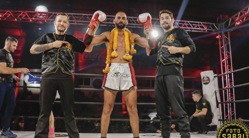 Campo-bonense vence campeonato nacional de Muay Thai