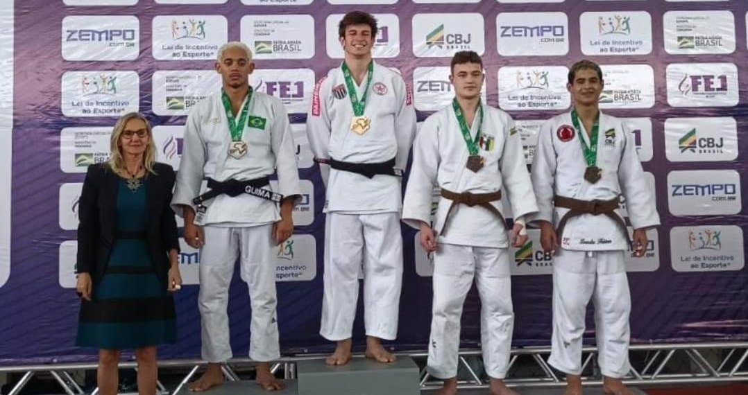 Campo-bonense conquista o 3º lugar no Brasileiro de Judô Sub-18 1 Campo-bonense conquista o 3º lugar no Brasileiro de Judô Sub-18