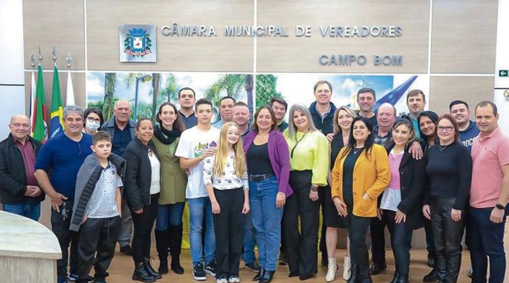 Professora Sandra Orth assume presidência do PSDB 1 Professora Sandra Orth assume presidência do PSDB