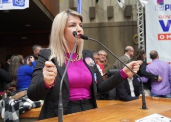 Candidatura de Gênifer Engers foi homologada em Convenção do PDT 5 Candidatura de Gênifer Engers foi homologada em Convenção do PDT