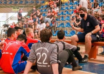 Equipes de futsal do Acolher jogam contra o San Lorenzo, da Argentina, nesta semana