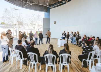 Prefeito Luciano Orsi realizou reunião com comerciantes locais próximos do Largo Irmãos Vetter 