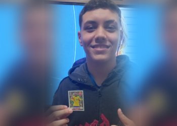 Campo-bonense é o primeiro da região a encontrar figurinha rara do Neymar 1 Campo-bonense é o primeiro da região a encontrar figurinha rara do Neymar