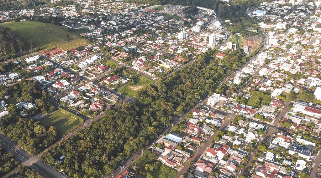 Plano Diretor é sancionado pelo prefeito Luciano Orsi 1 Plano Diretor é sancionado pelo prefeito Luciano Orsi