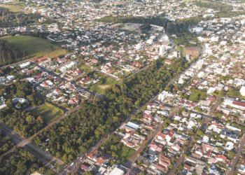 Plano Diretor é sancionado pelo prefeito Luciano Orsi 3 Plano Diretor é sancionado pelo prefeito Luciano Orsi