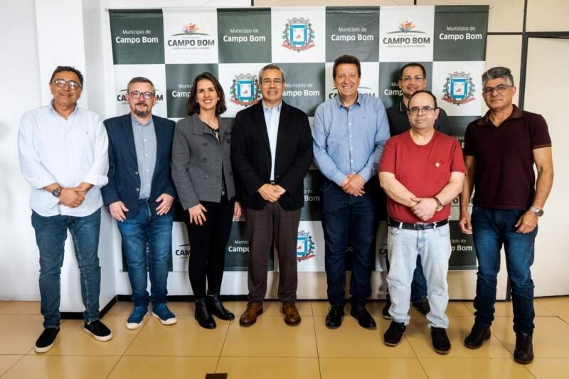 Prefeitura e Verallia se reúnem para tratar do maior investimento da história de Campo Bom 1 Prefeitura e Verallia se reúnem para tratar do maior investimento da história de Campo Bom