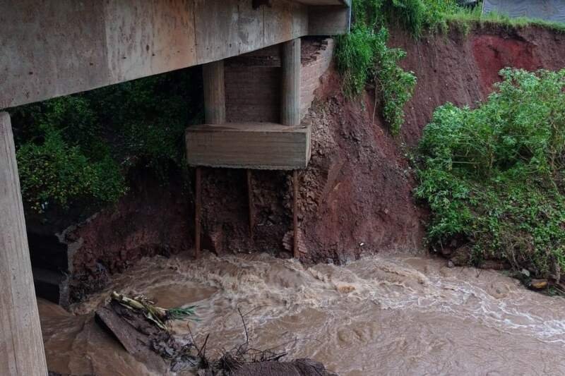 Temporal provoca estragos em Campo Bom