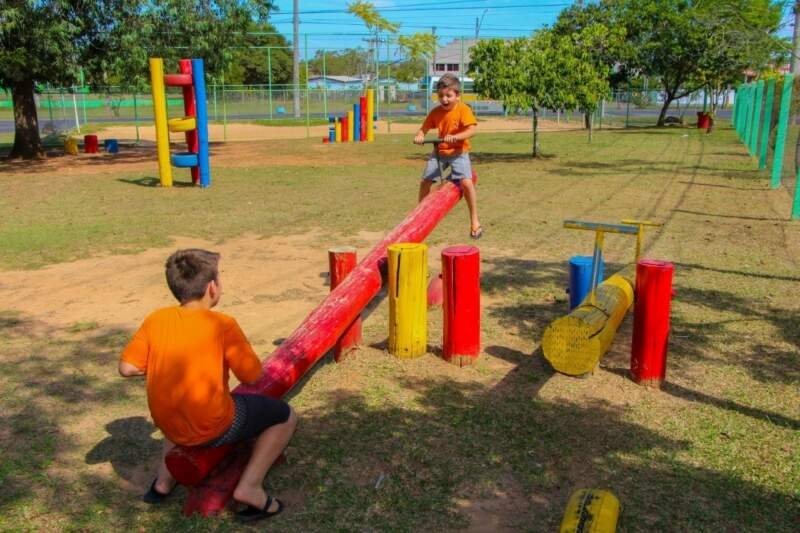 Iniciadas reformas das pracinhas de Campo Bom