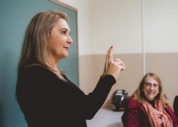 <strong>Campo Bom abre processo seletivo para mais de 60 cargos na área da Educação</strong> 2 Campo Bom abre processo seletivo para mais de 60 cargos na área da Educação