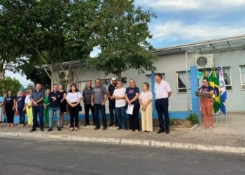 Emei Chapeuzinho Vermelho é entregue à comunidade 6 Emei Chapeuzinho Vermelho é entregue à comunidade
