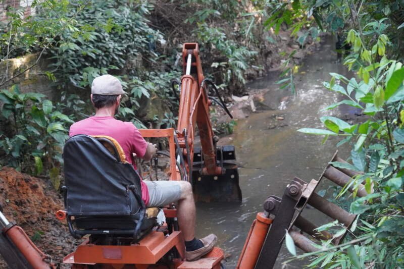 Primeira intervenção de desassoreamento do ano em Campo Bom