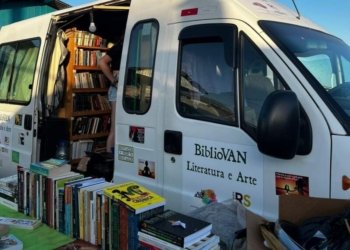 BiblioVAN: histórias sobre rodas pelas cidades do RS