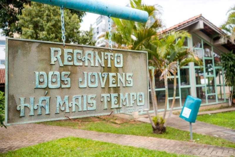 Revitalização do Recanto Jovens Há Mais Tempo é iniciada 1 Revitalização do Recanto Jovens Há Mais Tempo é iniciada