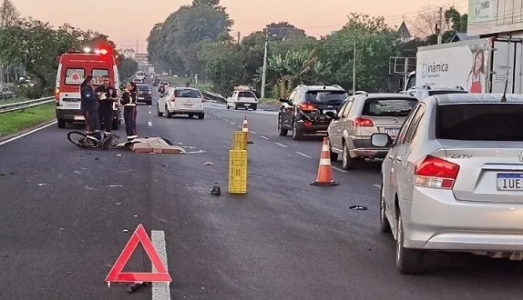 Tragédia na BR-116: Ciclista morre atropelado por caminhão de empresa localizada em Campo Bom 1 Tragédia na BR-116: Ciclista morre atropelado por caminhão de empresa localizada em Campo Bom