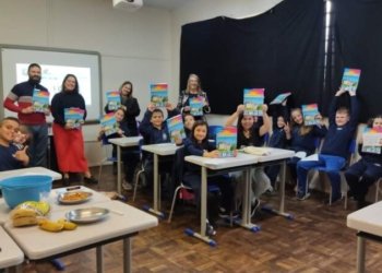 Alunos recebem iniciação ao idioma alemão 