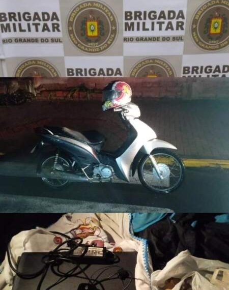 Motocicleta é recuperada no bairro Aurora 1 Motocicleta é recuperada no bairro Aurora