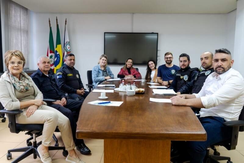 Município se mobiliza para implantação da Sala Lilás e Brinquedoteca no Hospital Lauro Reus 1 Município se mobiliza para implantação da Sala Lilás e Brinquedoteca no Hospital Lauro Reus