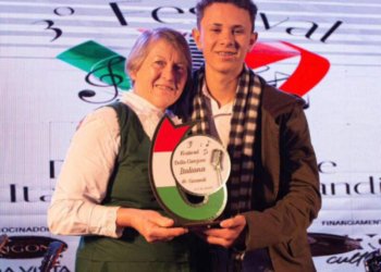 Jovem talento campo-bonense conquista troféus em festivais de música pelo Brasil