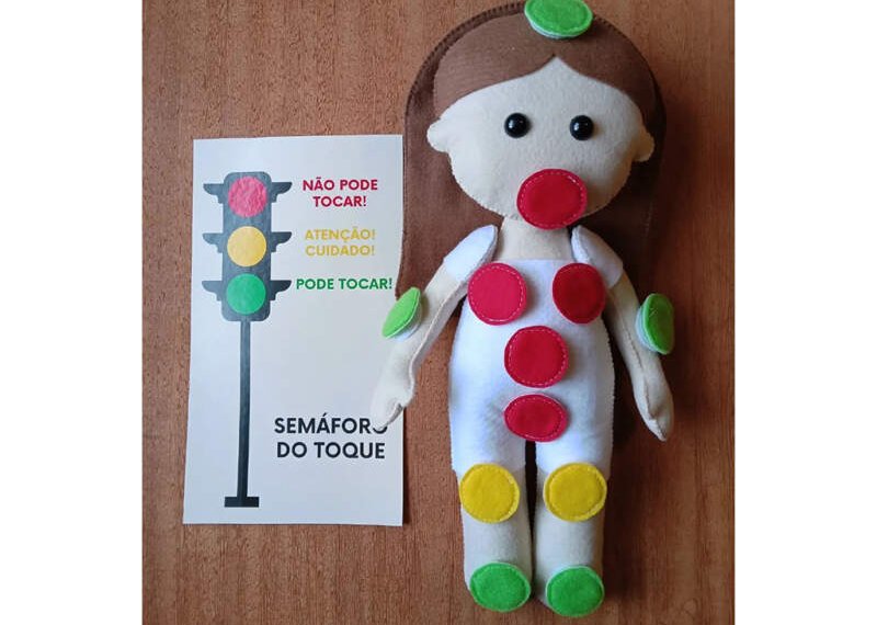 Artesãs campo-bonenses criam bonecas que auxiliam no combate ao abuso infantil 1 Artesãs campo-bonenses criam bonecas que auxiliam no combate ao abuso infantil