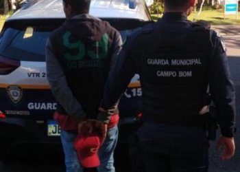 Homem foragido é encontrado próximo a Escola Casa da Criança 9 Homem foragido é encontrado próximo a Escola Casa da Criança