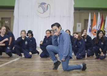 Semana da Pátria inicia com apresentações de alunos