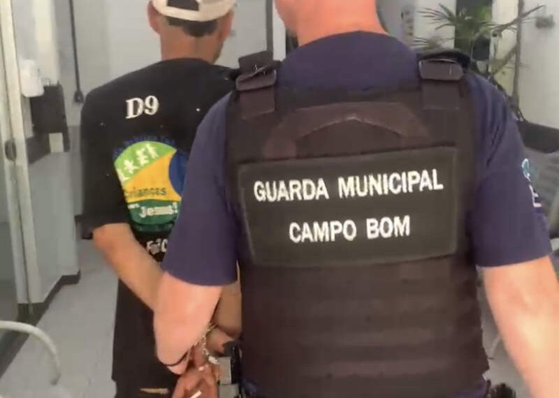 Foragido é preso pela Guarda Municipal 1 Foragido é preso pela Guarda Municipal