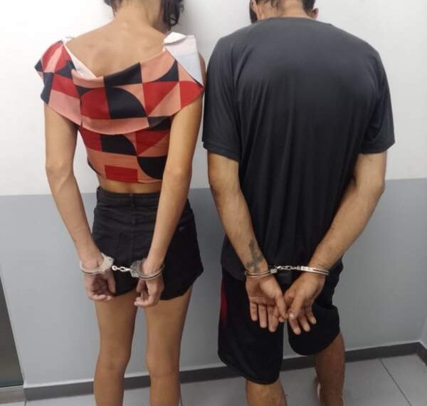 Casal é preso em flagrante novamente pela Guarda, após roubo a comércio no Centro da cidade 1 Casal é preso em flagrante novamente pela Guarda, após roubo a comércio no Centro da cidade