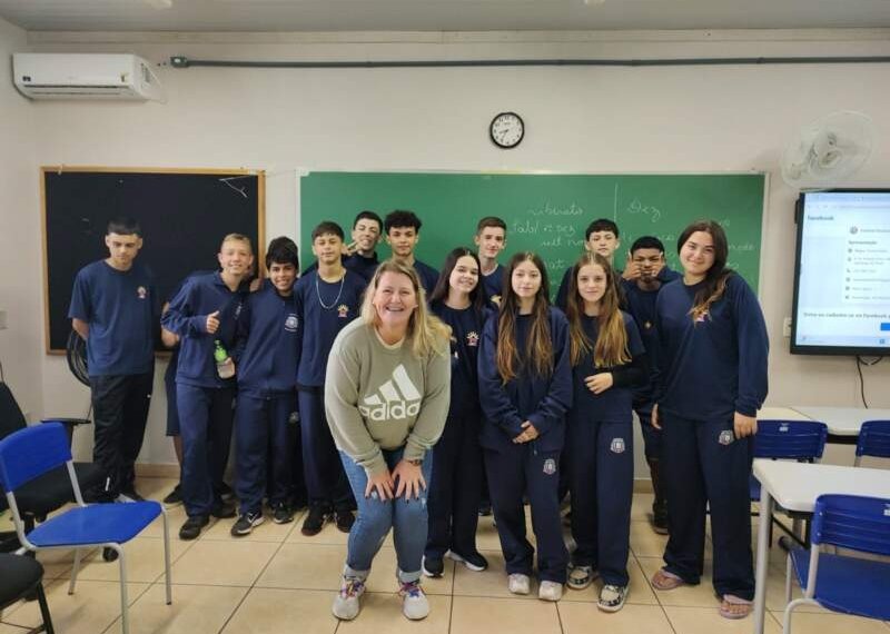 Alunos do 9º ano recebem orientação sobre oportunidades no ensino médio