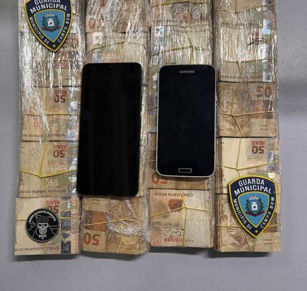 Homem é preso pela Guarda Municipal com R$ 100 mil