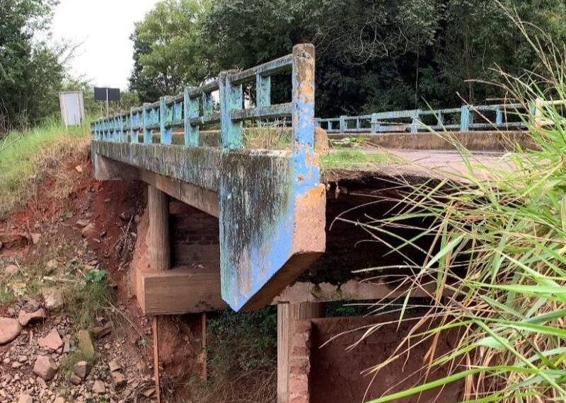 Ponte do bairro 25 de Julho será reconstruída 1 Ponte do bairro 25 de Julho será reconstruída